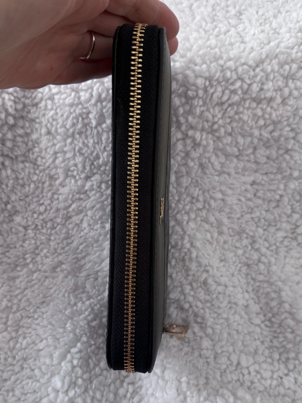 New Designer Wallet - Picture 7 of 7